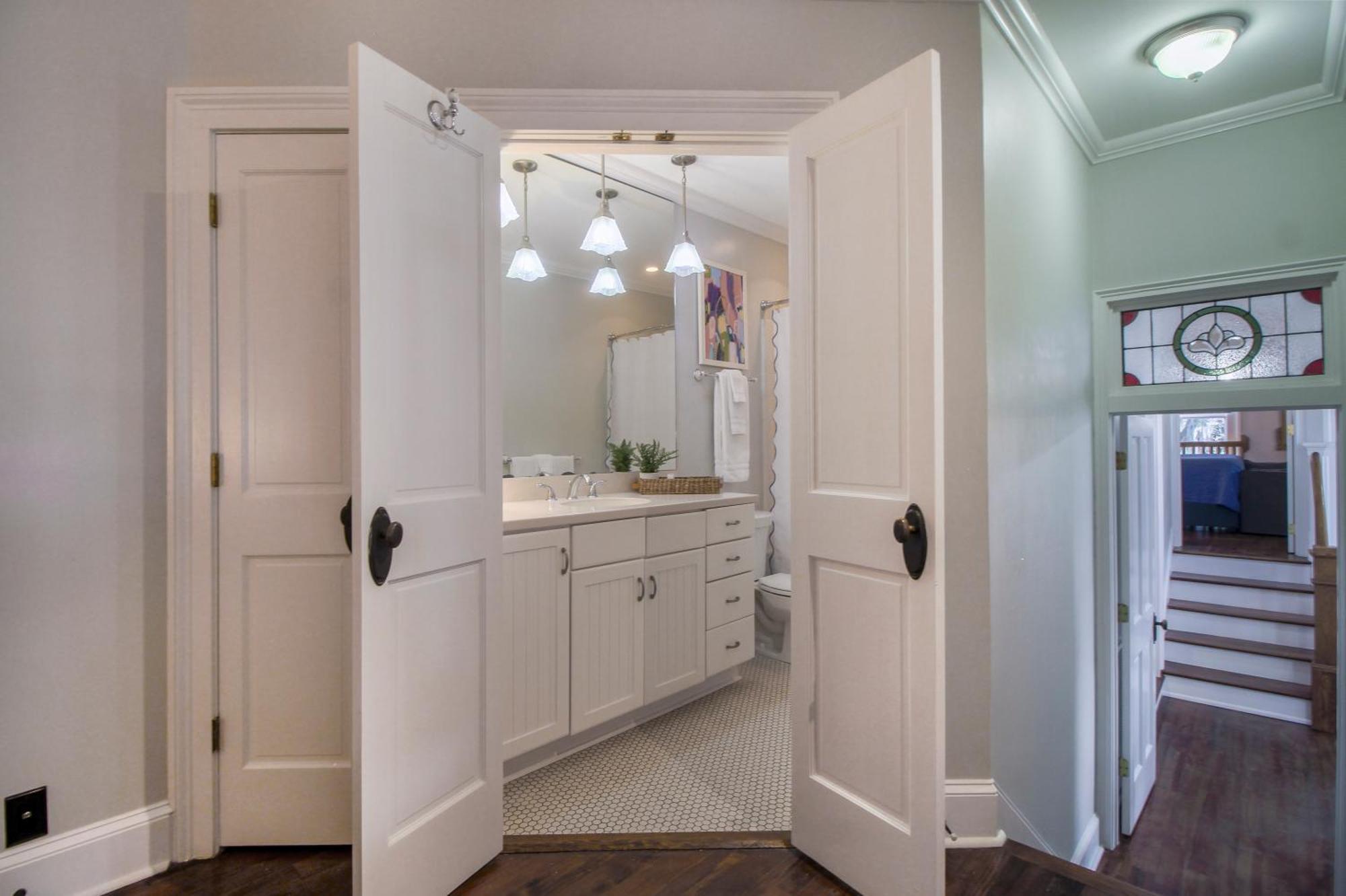 Walk To It All In Downtown, Double King Beds Savannah Exterior foto