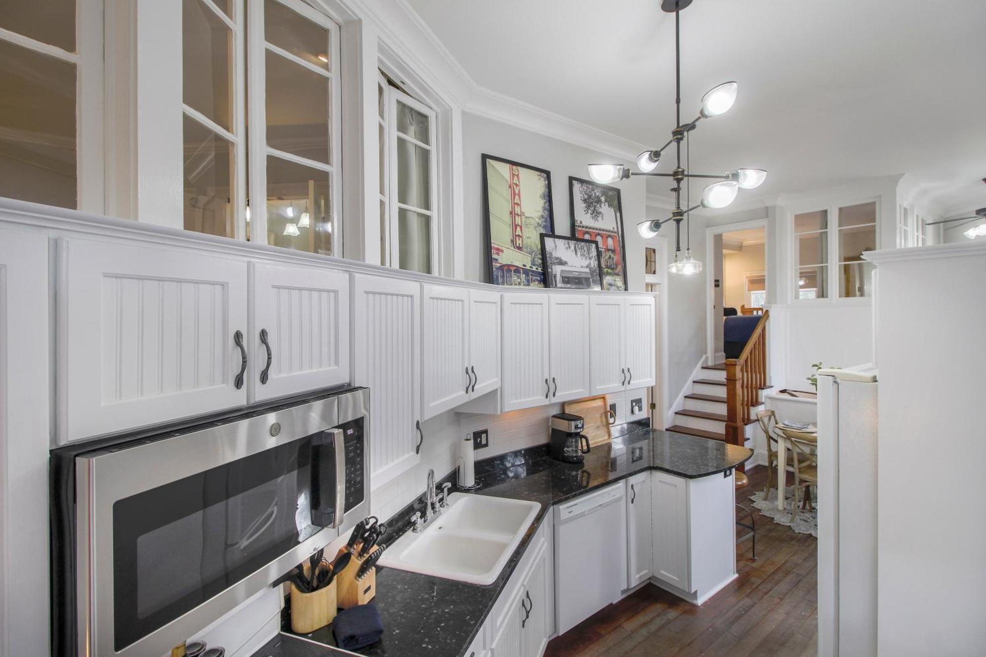 Walk To It All In Downtown, Double King Beds Savannah Exterior foto